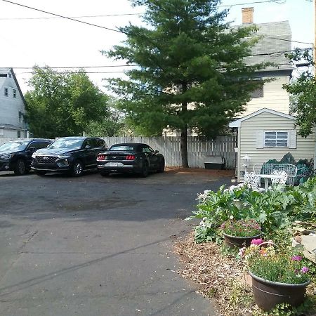 Hanover House Bed And Breakfast Niagara Falls Bagian luar foto