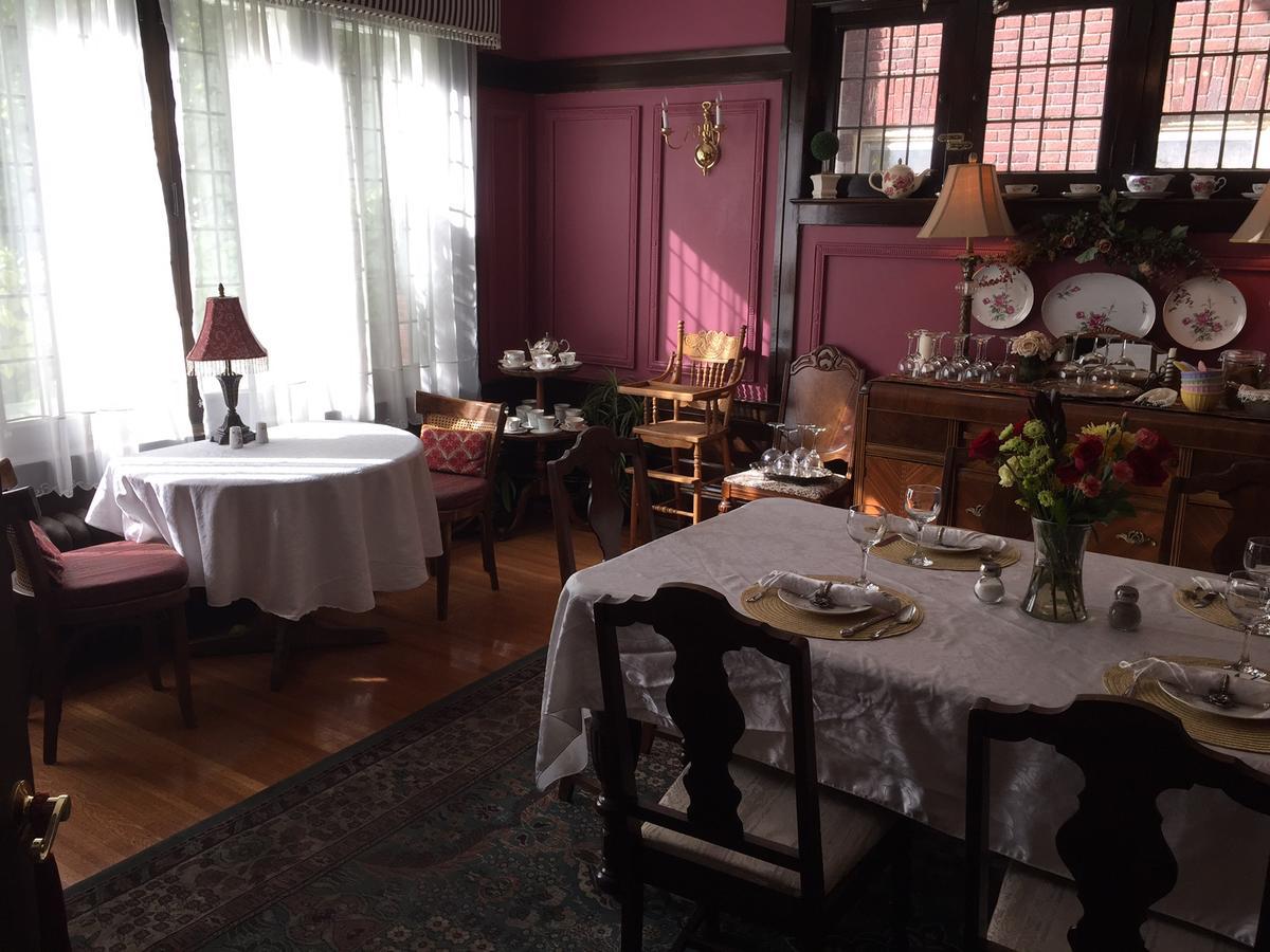Hanover House Bed And Breakfast Niagara Falls Bagian luar foto