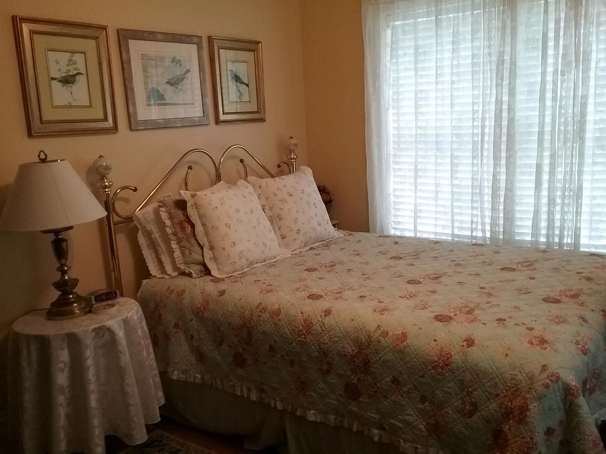 Hanover House Bed And Breakfast Niagara Falls Bagian luar foto