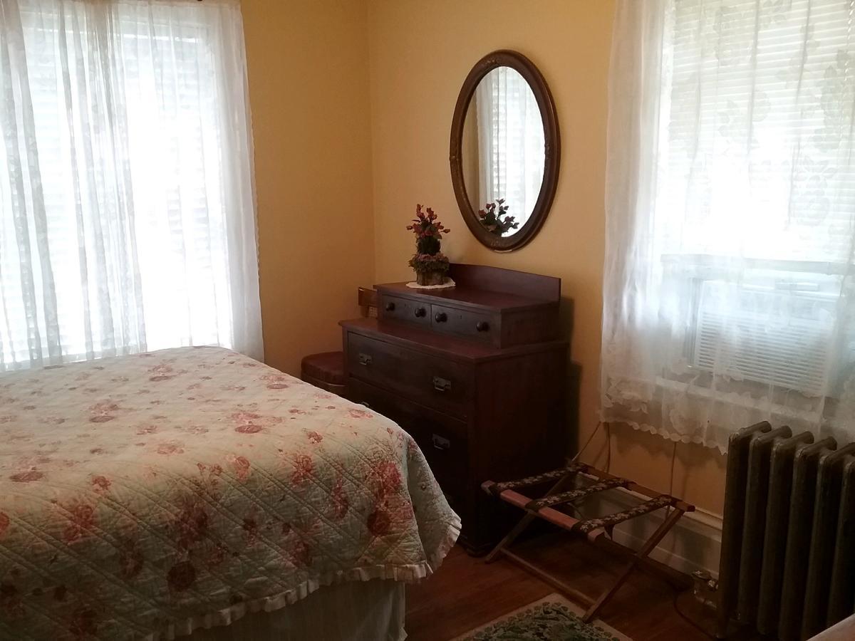 Hanover House Bed And Breakfast Niagara Falls Bagian luar foto