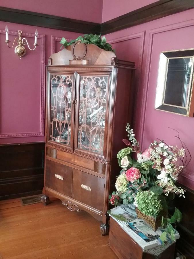 Hanover House Bed And Breakfast Niagara Falls Bagian luar foto
