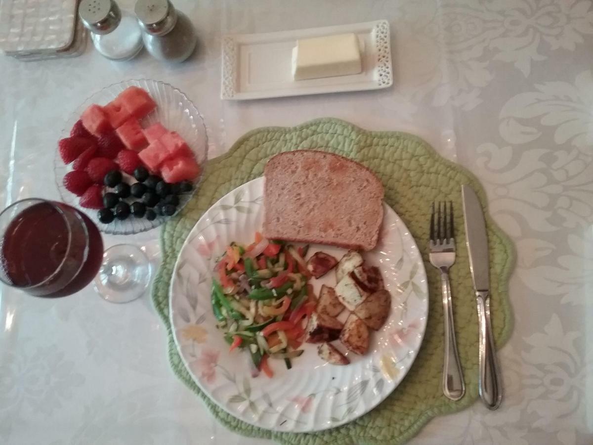 Hanover House Bed And Breakfast Niagara Falls Bagian luar foto